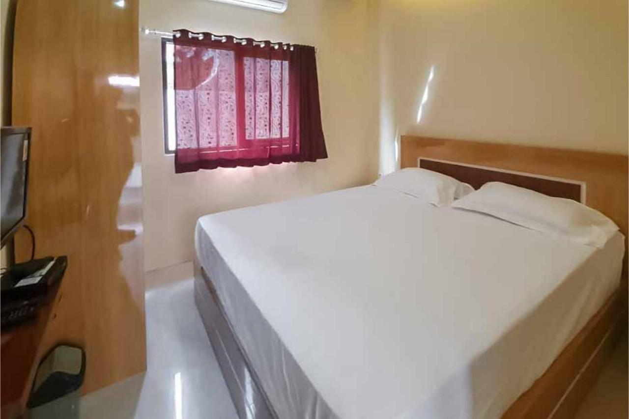 Jatiwangi Syariah Guest House Mitra Reddoorz 마잘렝카 외부 사진